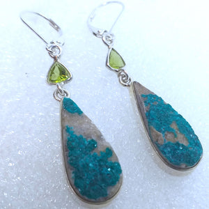 echter DIOPTAS Rohstein Ohrringe 925 Sterling Silber Klappbrisur Brisur Ohrhänger Peridot