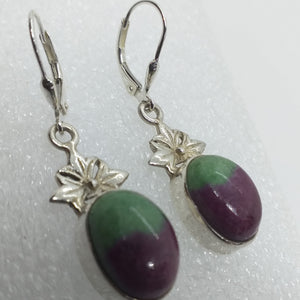 RUBINZOISIT Ohrringe Klappbrisur 925 Sterling Silber Rubin in Zoisit Blume