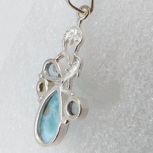 echter Natur LARIMAR BLAUTOPAS PERLE Anhänger " DELFIN " 925 Sterling Silber