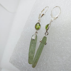 KYANIT grün Ohrringe Ohrhänger 925 Sterling Silber Klappbrisur Peridot