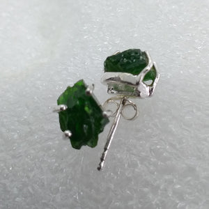 CHROMDIOPSID Ohrstecker Ohrringe 925 Sterling Silber Rohstein roh