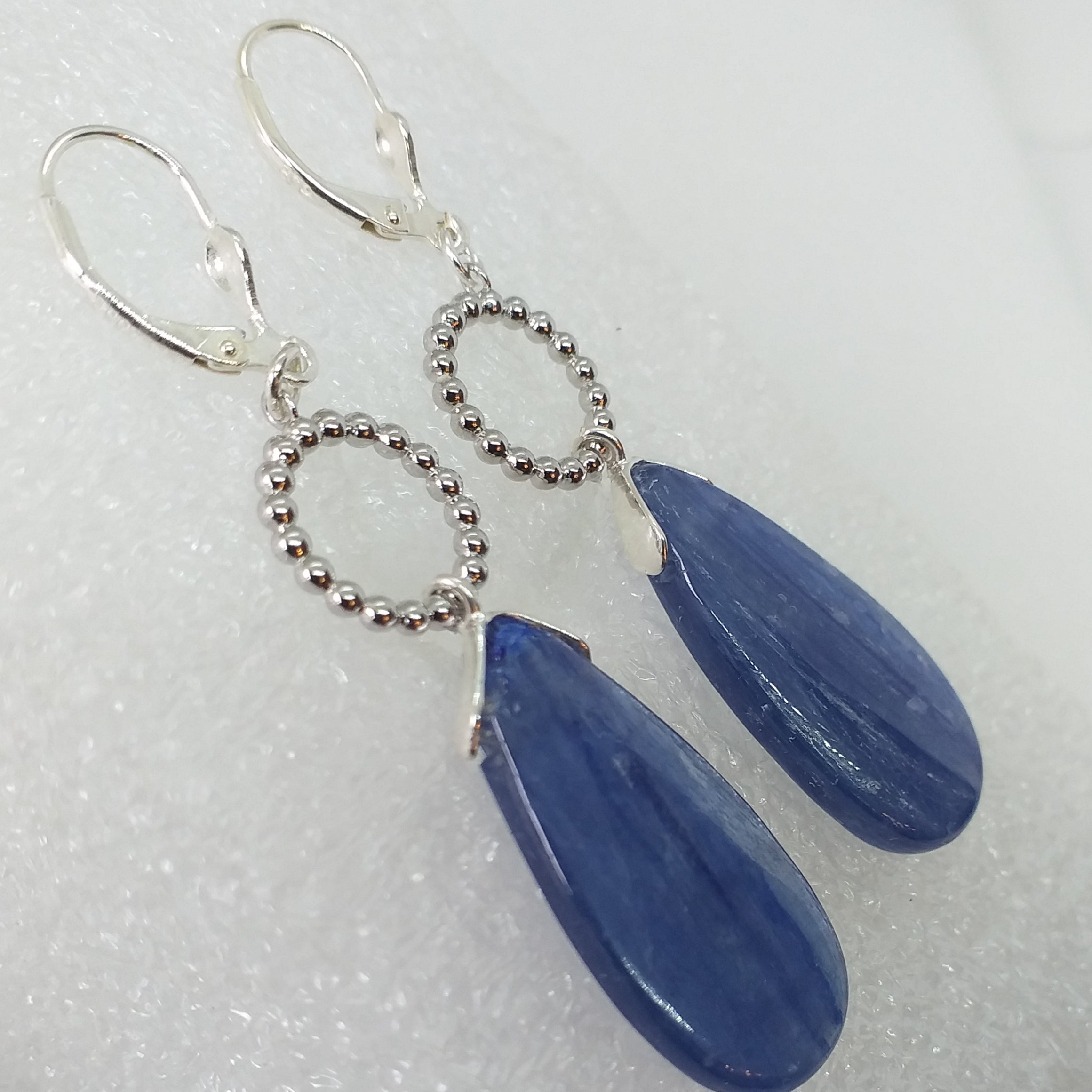 blauer KYANIT Ohrringe Klappbrisur 925 Sterling Silber Ohrhänger Brisur blau