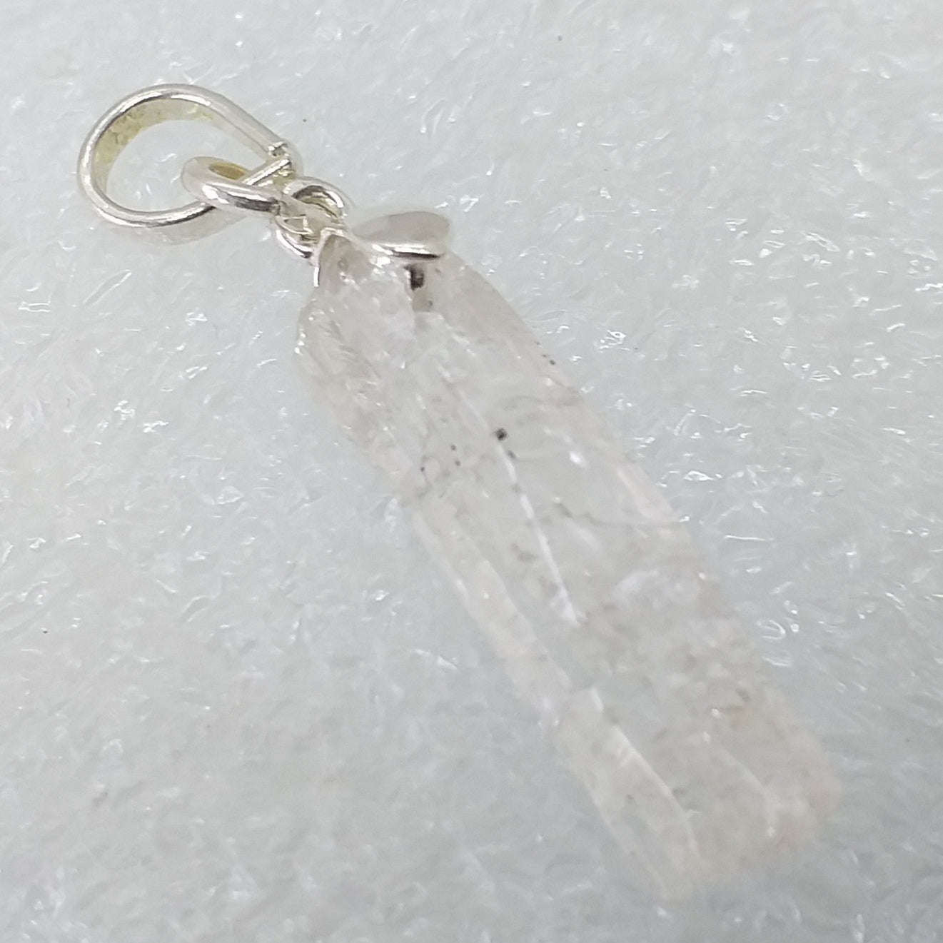 weißer Kunzit Anhänger 925 Sterling Silber Spdoumen Rohstein