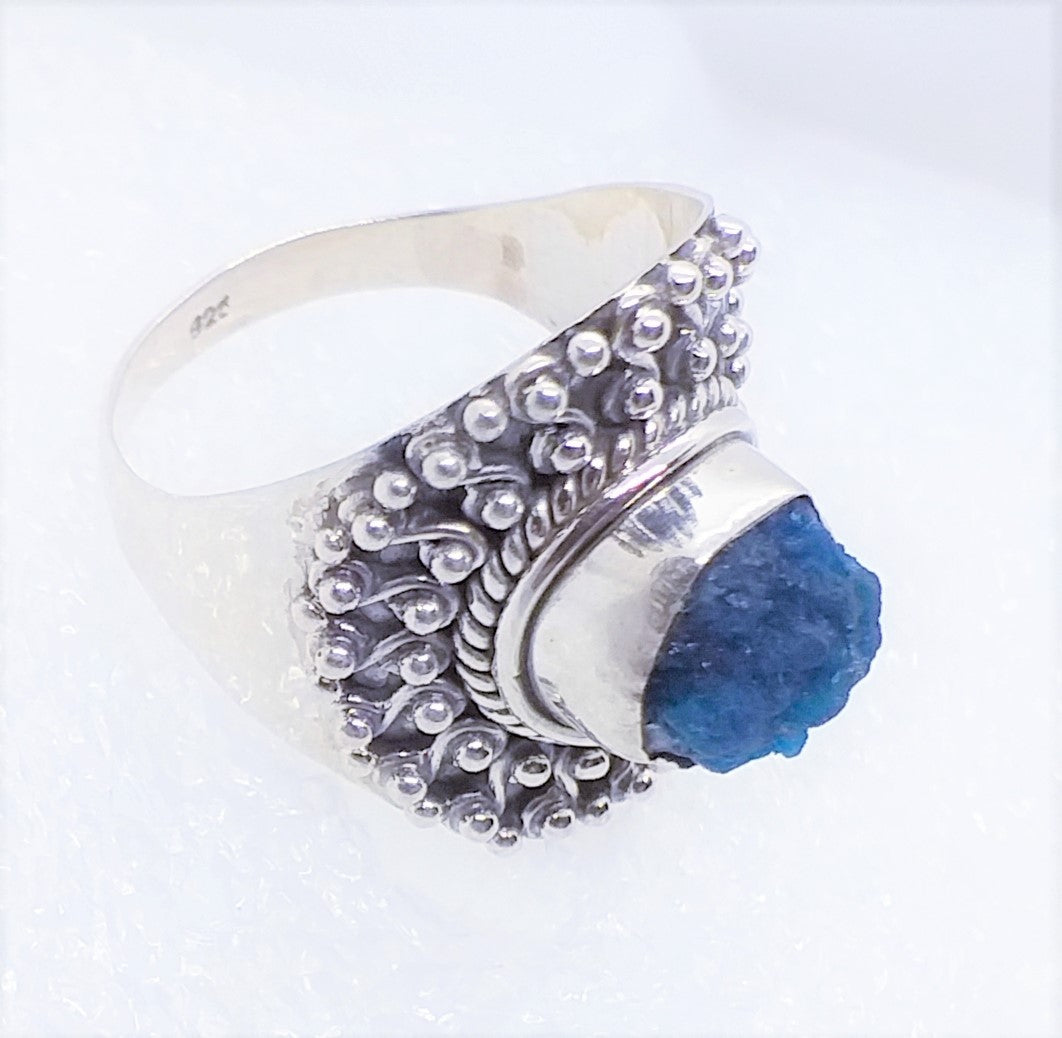 blauer APATIT Ring Gr. 17.5 925 Silber Rohstein